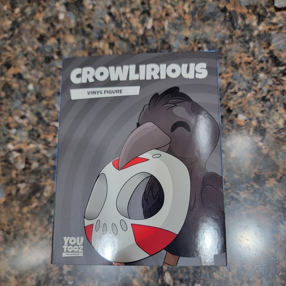 Crowlirious Youtooz Figurine - Picture 1 of 4